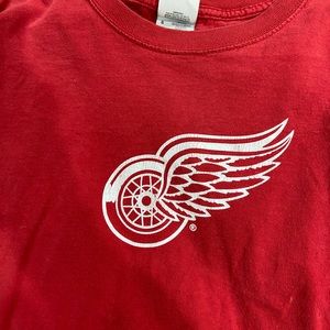 red wings t-shirt’s